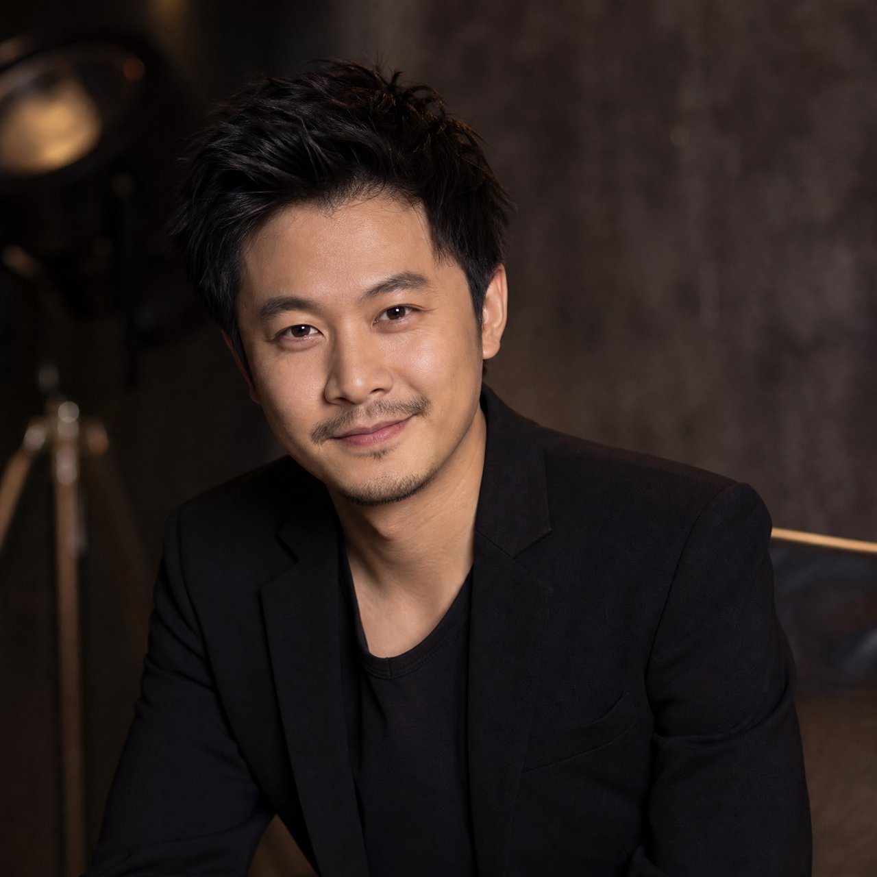 四虎 李明远